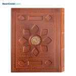 کتاب نفیس قرآن کریم با کاغذ معطر لبه طلا همراه با جعبه نفیس