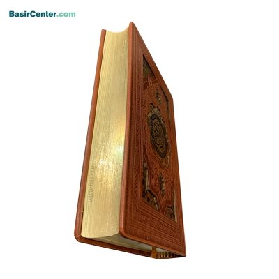 کتاب قرآن نفیس و معطر لیزری بصیر همراه با قاب بازشو - Image 3