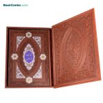 کتاب شاهنامه نفیس و معطر چرمی پلاک دار همراه با جعبه - تصویر 2