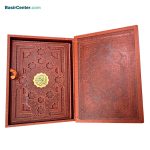 کتاب نفیس و معطر قرآن بدون ترجمه قطع رحلی همراه با جعبه - تصویر 2